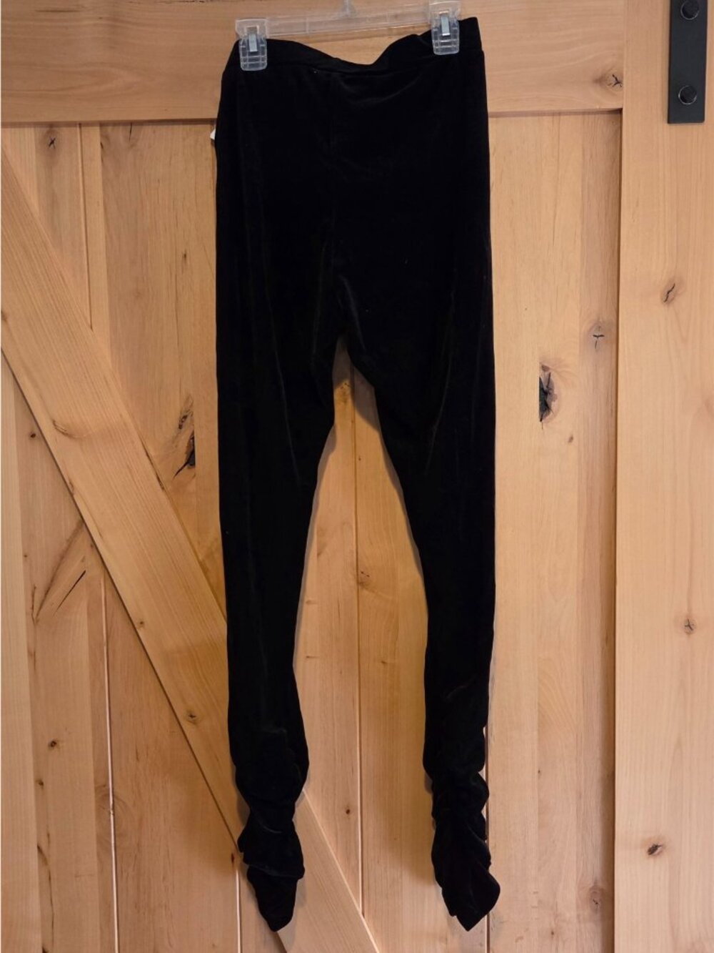 New! The Pyramid Collection Sz S Black Velvet Leggings Tappered Leg Ruched Goth - Picture 2 of 14